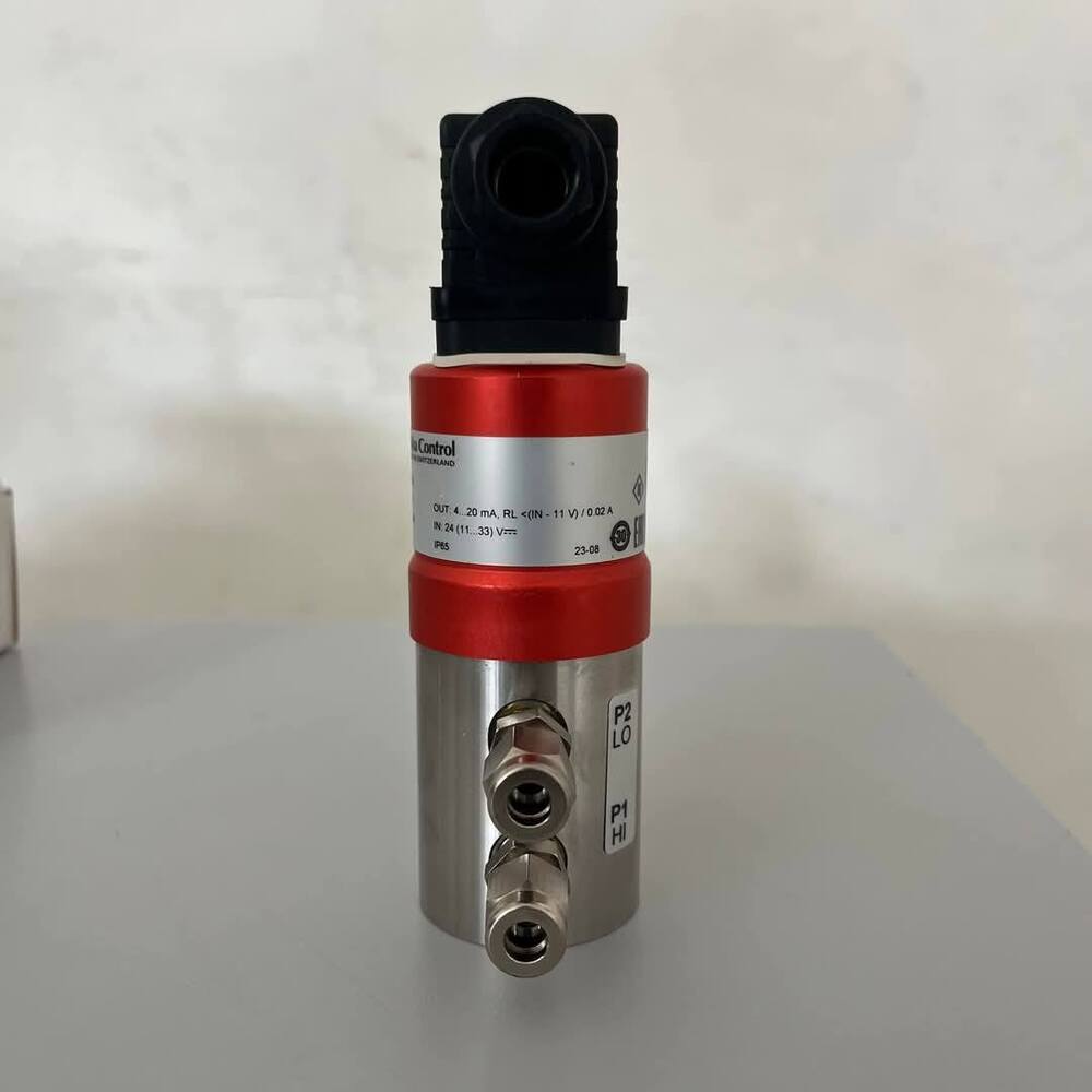 Huba Control Differential Pressure Transmitter 692.919007141