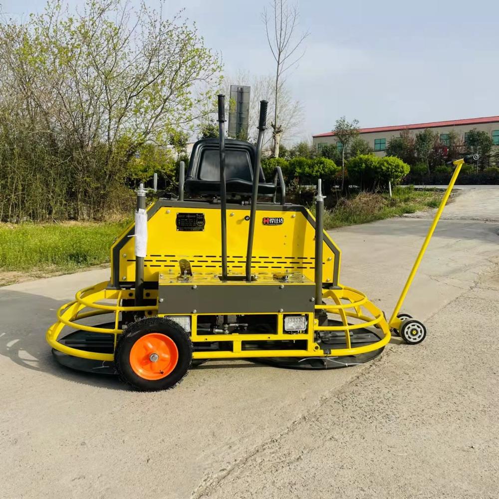 Ride on trowel RT 36