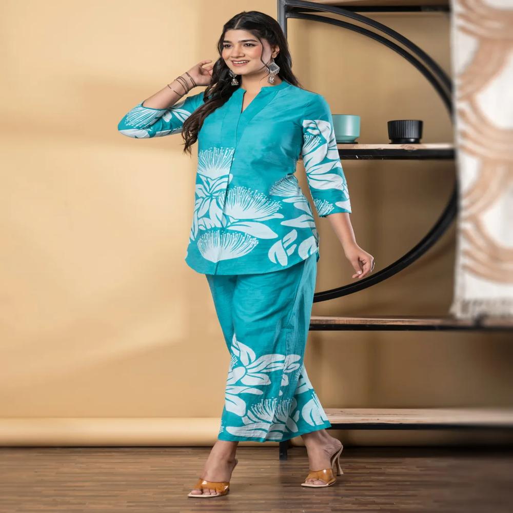 Curved Style Cotton Fabric Turquoise Blue Color Co-Ord Set