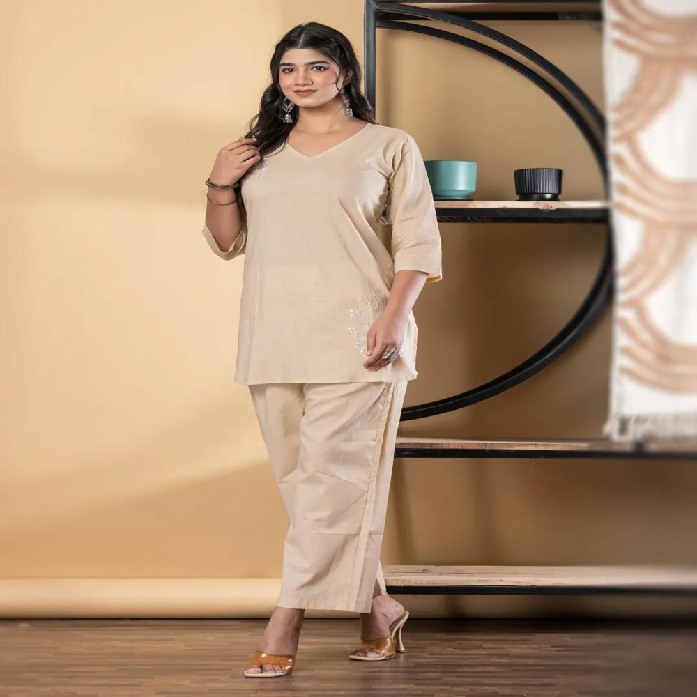 Curved Style Cotton Fabric Nude Color Co-Ord Set