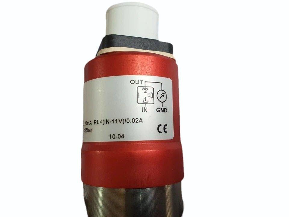 Huba Control Differential Pressure Transmitter Model 692.914007141 Range :  0...+1.6 BAR