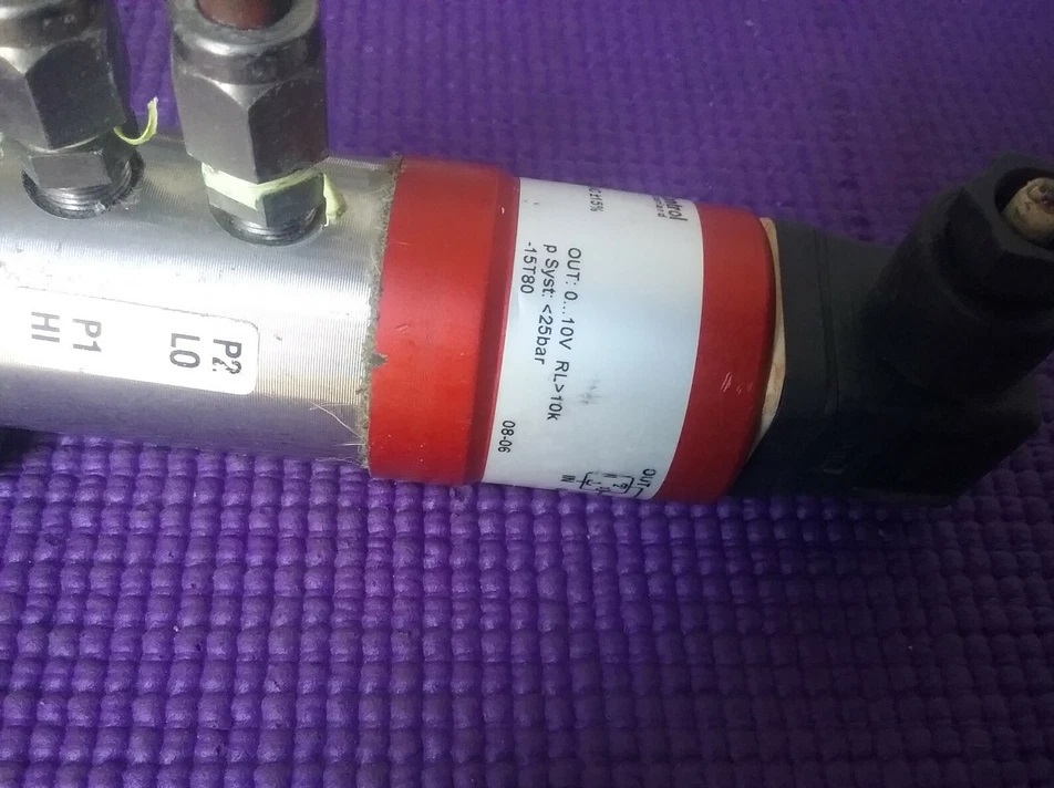 Huba Control Differential Pressure Transmitter 692.918001161