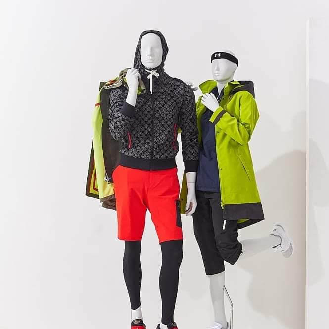 Male Mannequins - Age Group: Adults