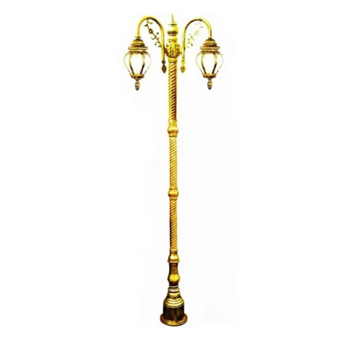 Fancy Garden Pole Light - Color: Warm White