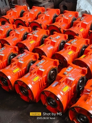 Solid shaft Bevel Helical Gearbox