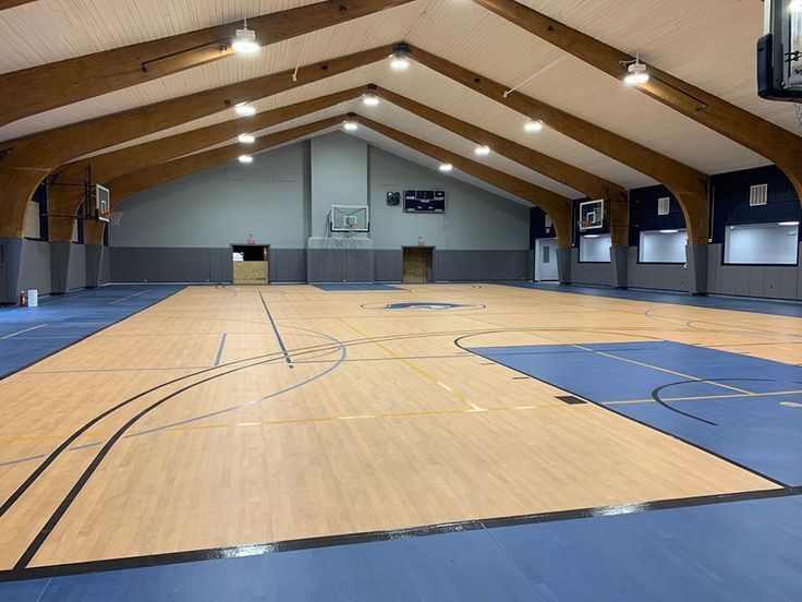 Wooden sport floor service