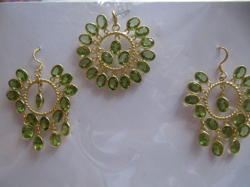 सिल्वर स्टोन पेंडेंट सेट