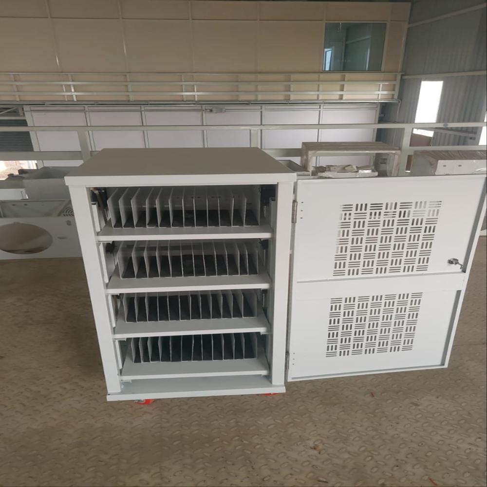 LuxMed Mobile Charging Station