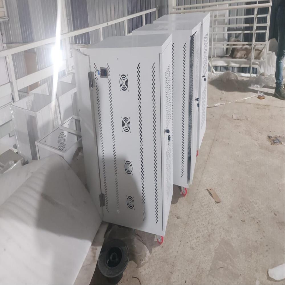 LuxMed Mobile Charging Station