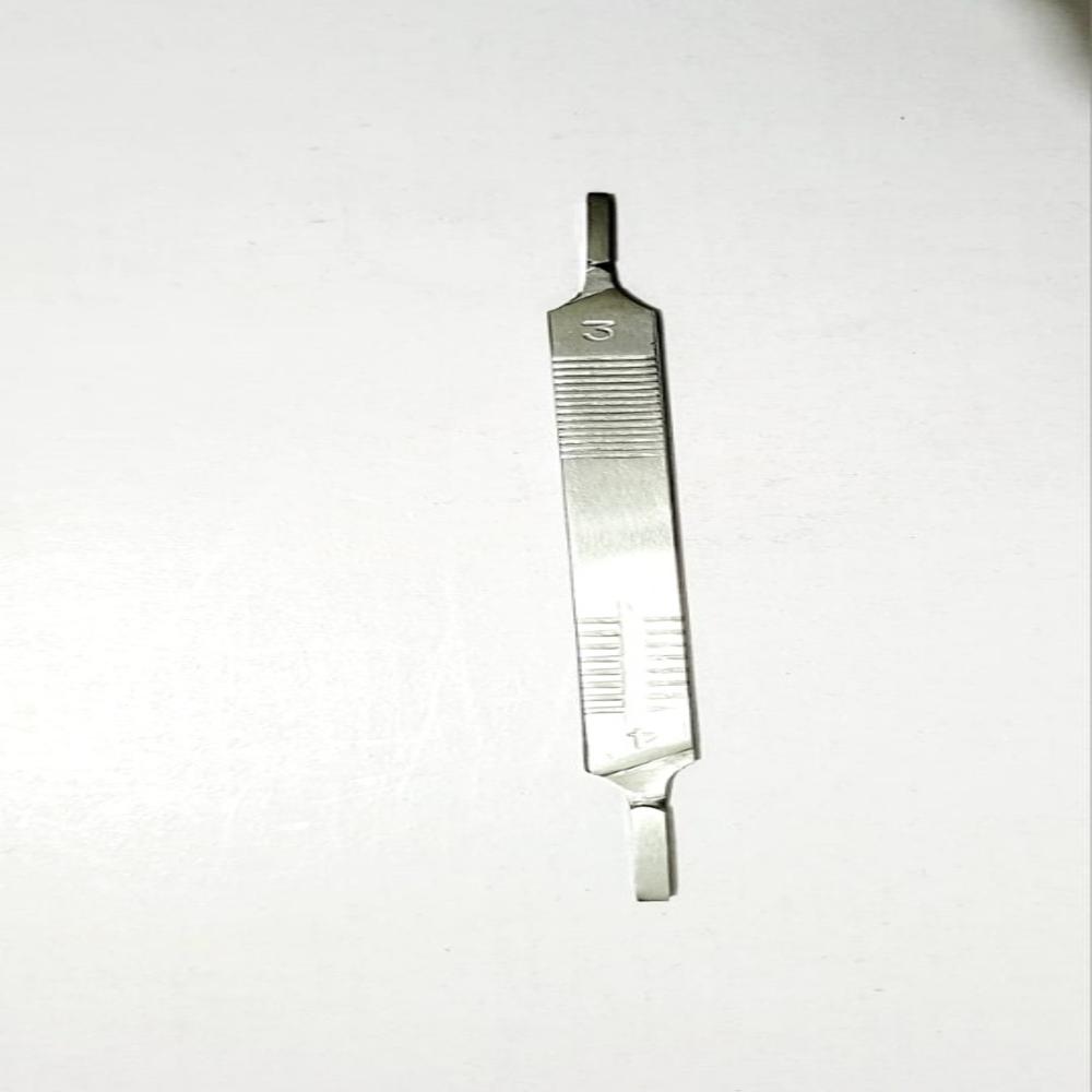 BP Handle 2 in 1 - Stainless Steel, Approx. 11-16.5 cm Long, Polished Silver Finish | Ergonomic Grip, Dual-Ended Design, Compatible with Multiple Blades