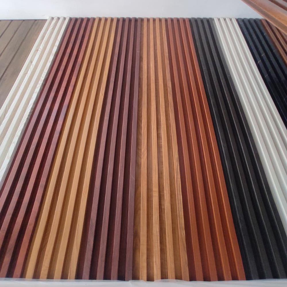 Wpc Aluminium Louvres Panel - Aluminium Material, Customised Sizes, Brown Colour | Elegant Design, Easy Installation For Residential Use