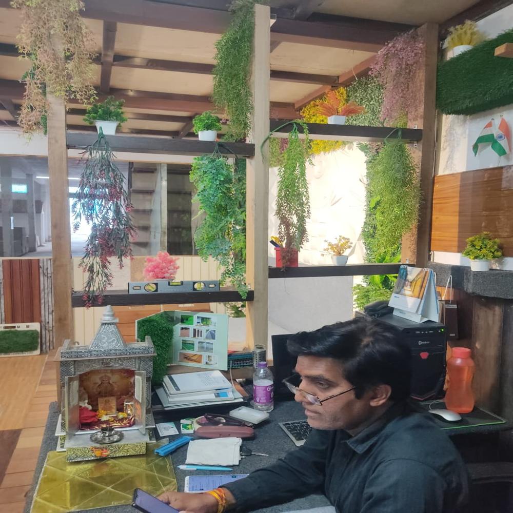 Vertical Artificial Garden Flower