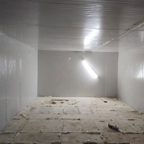 Clean Room - Feature: High Quality