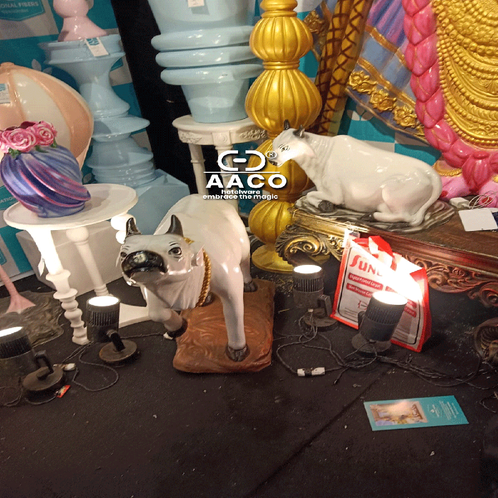 Golden-Aluminium-2.8-Inch-Gold-Pillar-Candle Holders