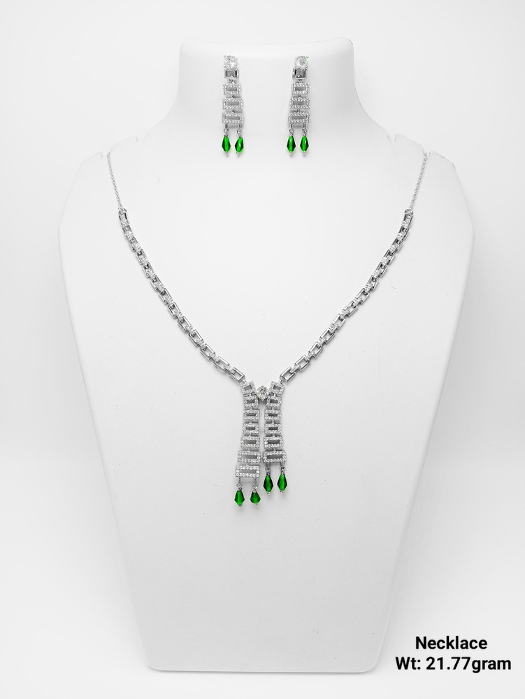 92.5 Silver Nacklace With Earrings