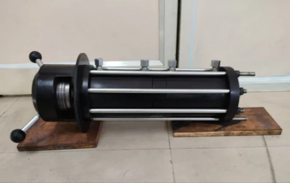 Hydraulic Press Machine Cylinders - Application: Industrial