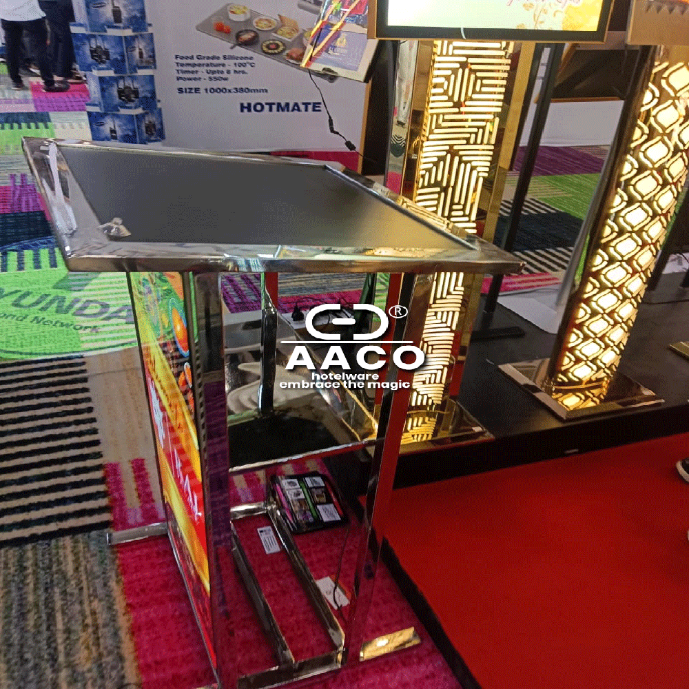 Pyramide Gas Patio Heater - Color: White