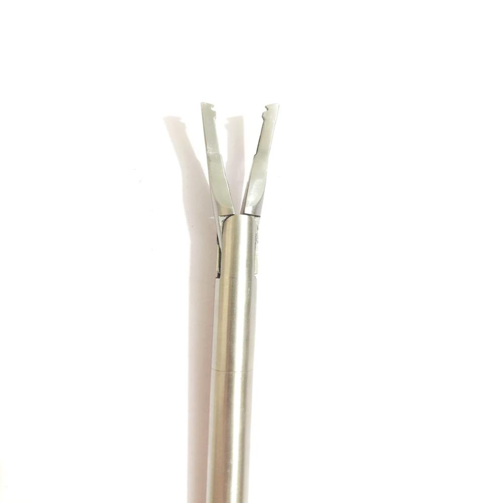 Hemo Clip Applicator - Stainless Steel, Manual Operation , Ergonomic Handle, Slender Shaft, Compatible With Various Clip Sizes And Types
