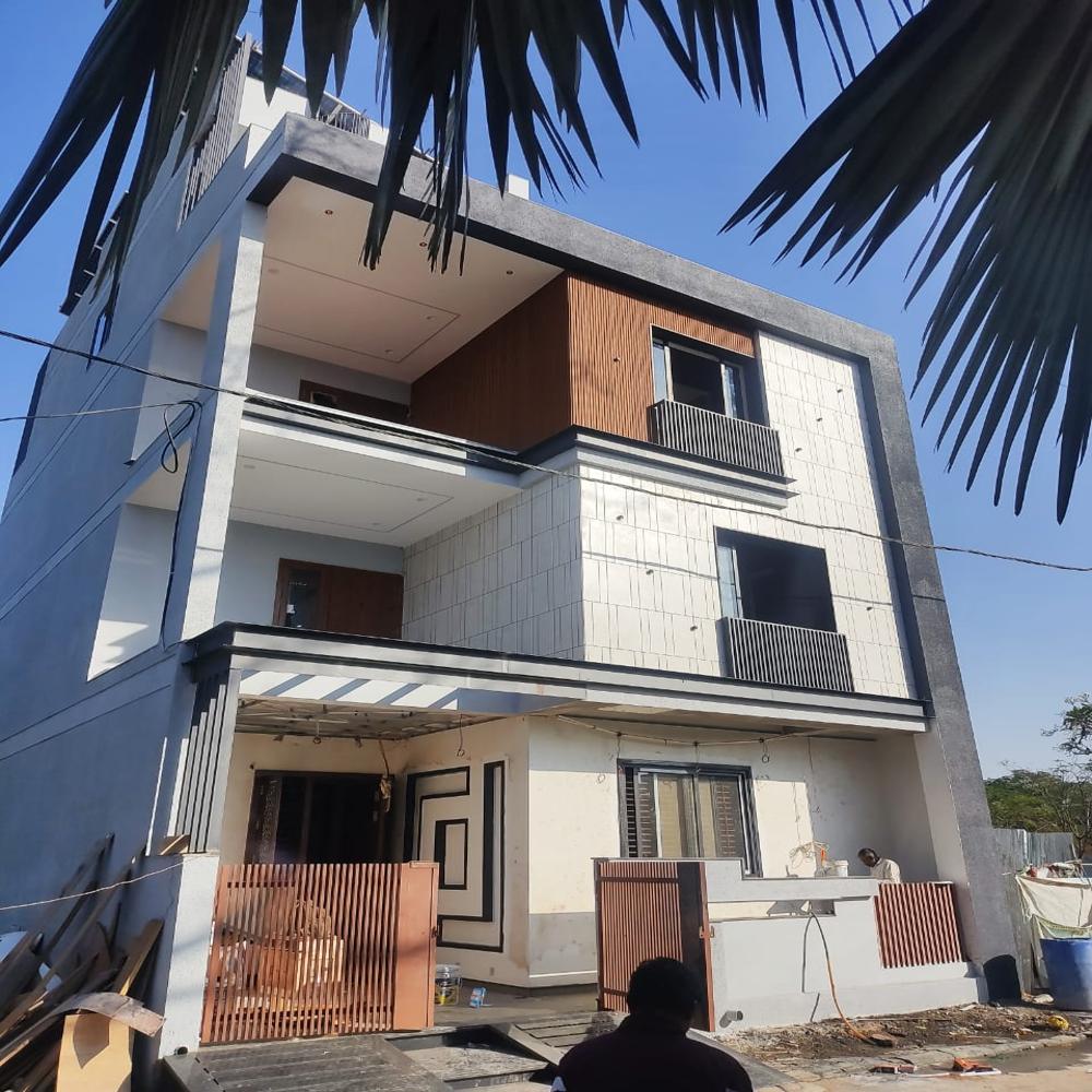 Wpc Louvers Exterior Flooring - Wood, 220mm X 2.9 Mtr, Brown | Waterproof, Easy To Install, Sound Absorption, Smooth Surface