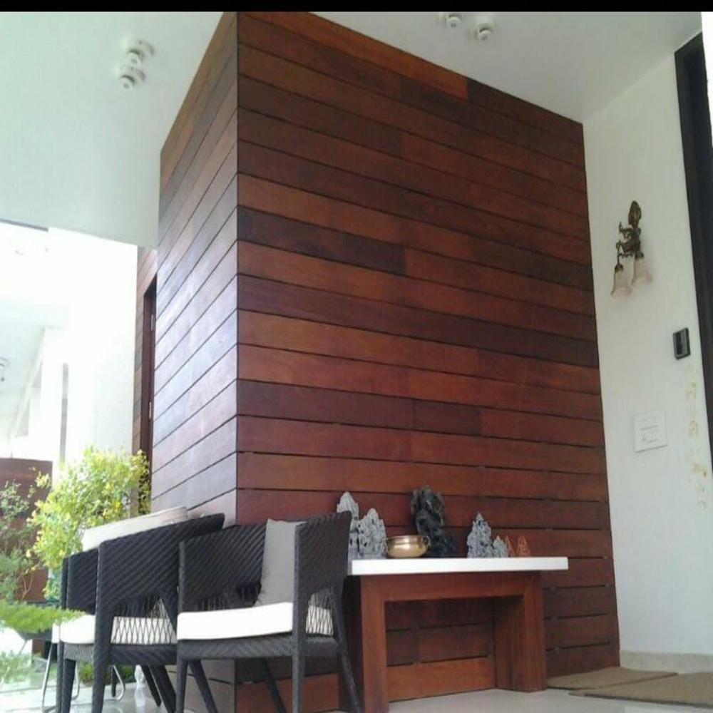 Wpc Exterior Floor Decking - Wood Material, 25mm Thickness, Brown Color | Waterproof, Easy To Install, Polished Tiles Finish