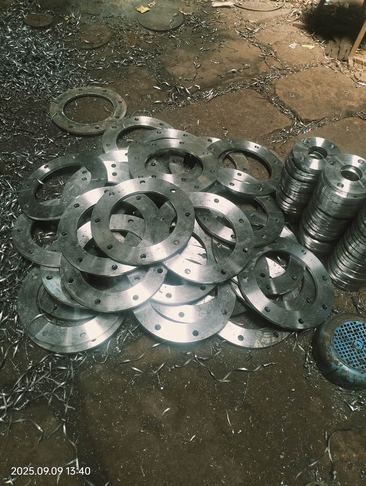 Asa 150 Sorf Flange - Color: Silver