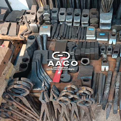 Wholesaler And Trader Of Hand Tools - Material: Stainless Steel