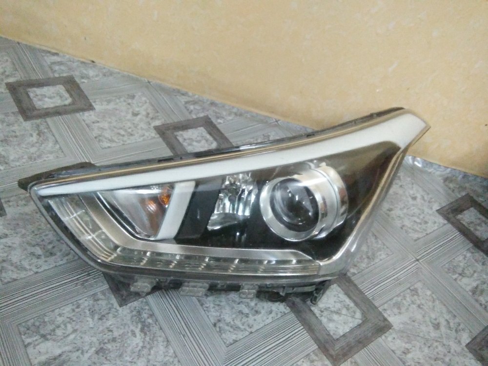 Creta Projector Headlight - Body Material: Pvc