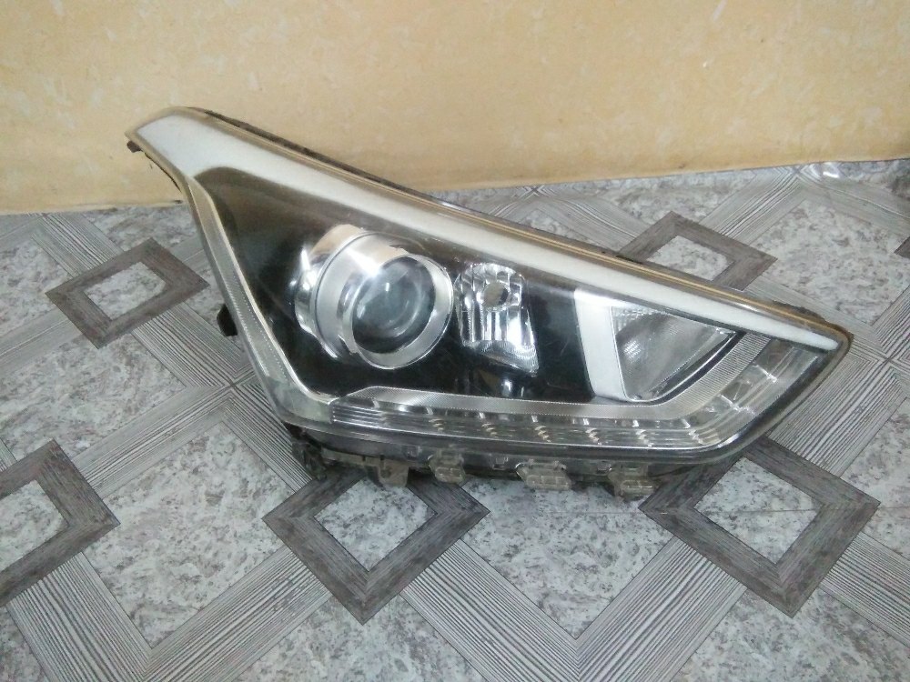 Creta Projector Headlight - Body Material: Pvc