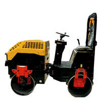 YH1000 Ride On Roller