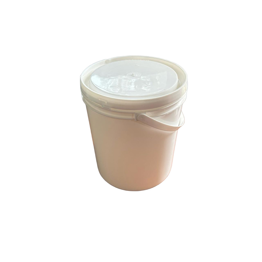 4 Ltr Plastic Bucket - Color: Multiple