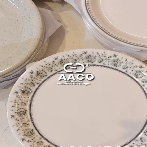 White Porcelain La Opala Dinner - Material: Stainless Steel