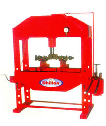 Manual Operated Hydraulic Press Machine - Capacity: 10 Ton