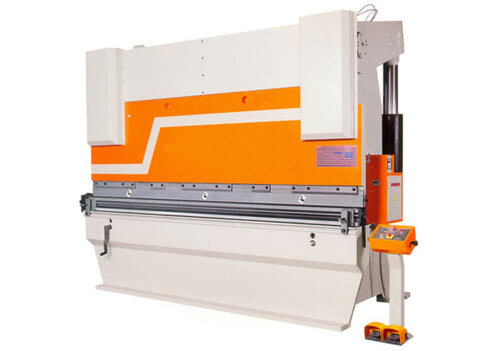 Dmc-215 Hydraulic Press Brake Machine - Color: Yellow & White