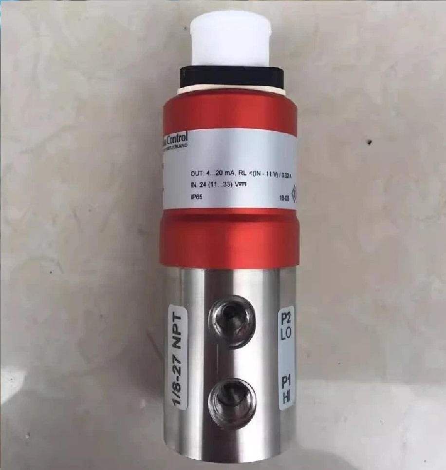 Huba Control Differential Pressure Transmitter 692.918007101