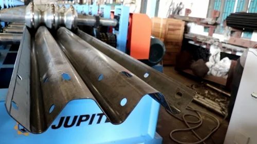 Highway Guardrail Roll Forming Machine