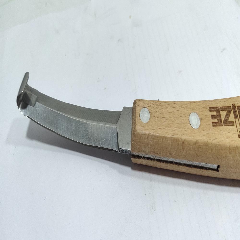 Portable Hoof Cutter - Color: Brown