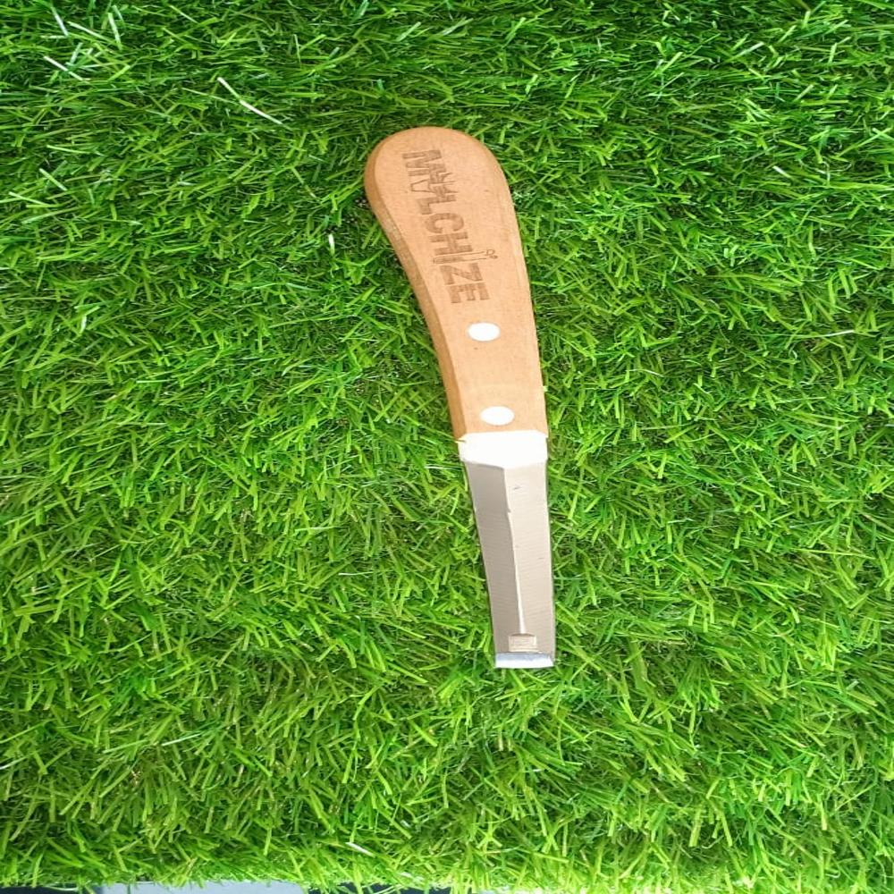 Portable Hoof Cutter - Color: Brown