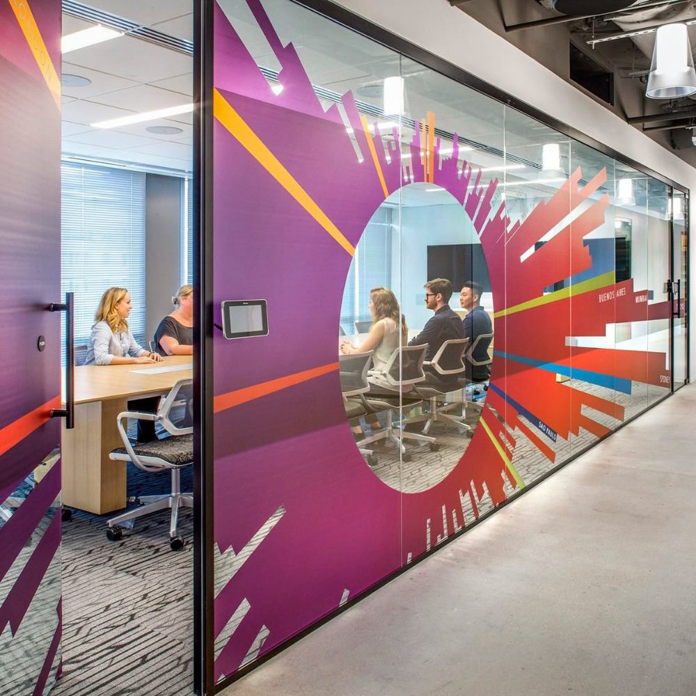 Customized Glass Graphics - Feature: Wear-resistant