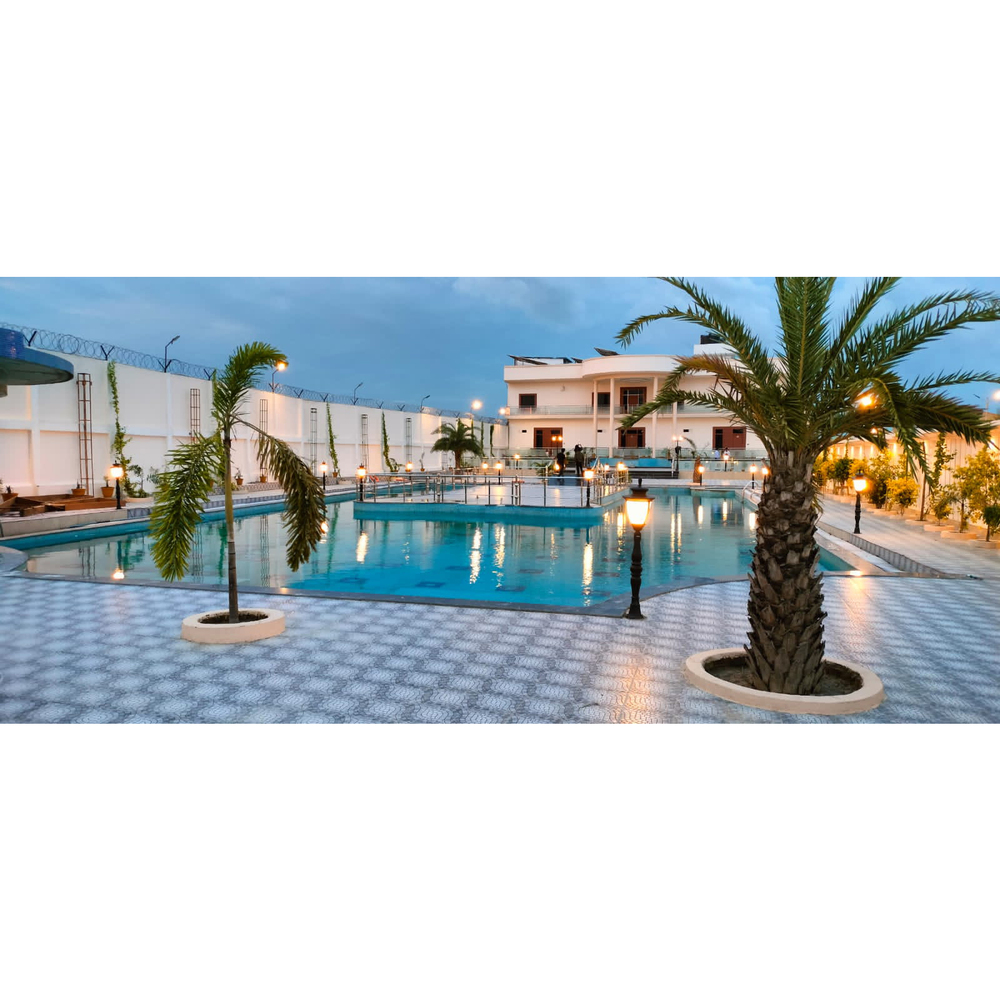 Swimming Pool - Color: Multicolor