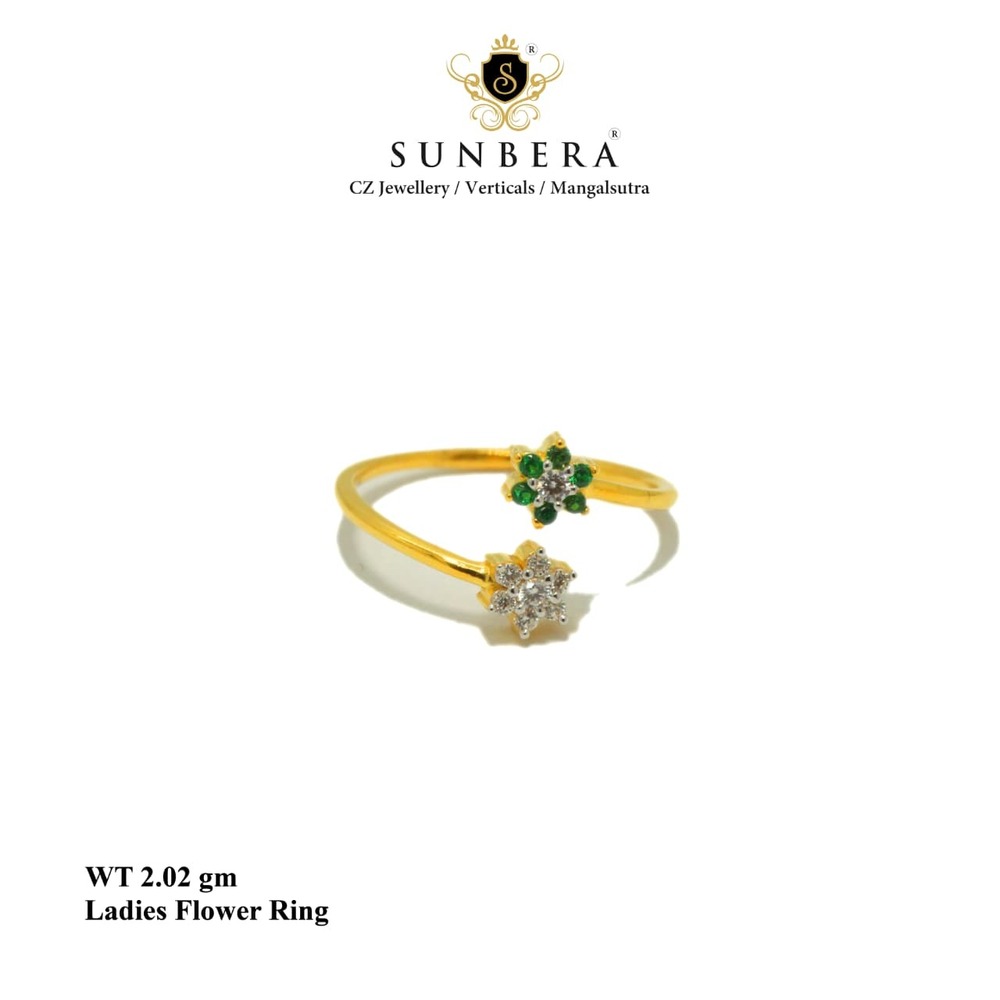 92% New Design Ladies Flower Ring