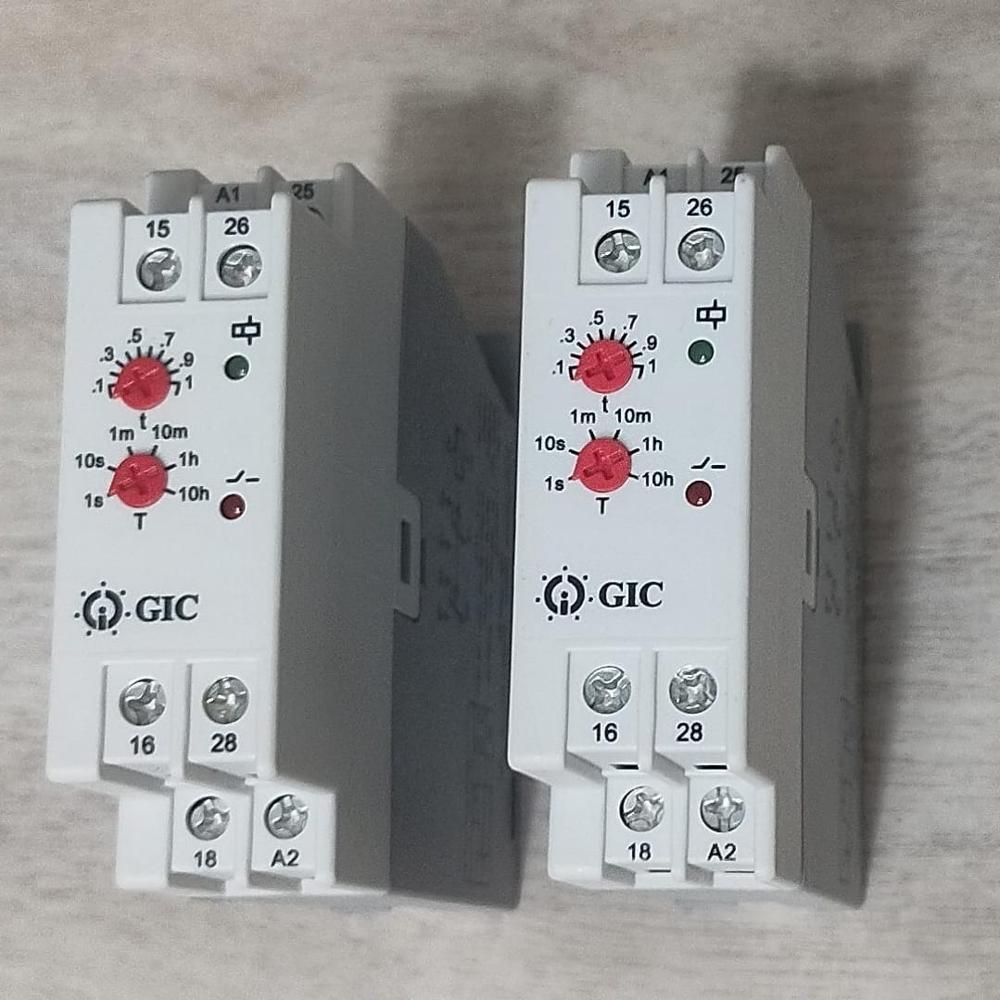 Gic 2aodt5 Digital Timer - Color: White