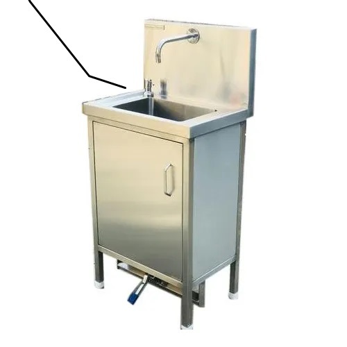 Foot Operated Surgical Scrub Sink - Automatic Grade: Manual