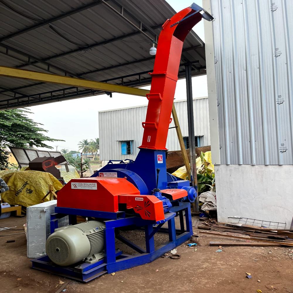 50HP Wood Chipper with Conveyor