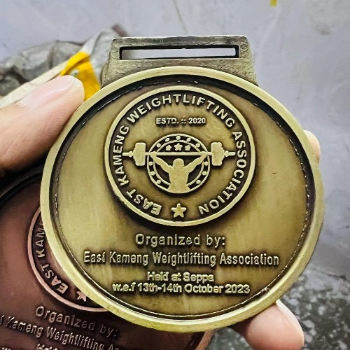 Powerlifting Medal - Zinc Alloy, 5-inch Diameter, Gold/silver/bronze | Smooth Finish, Antique Imitation Style, Custom Logo Space