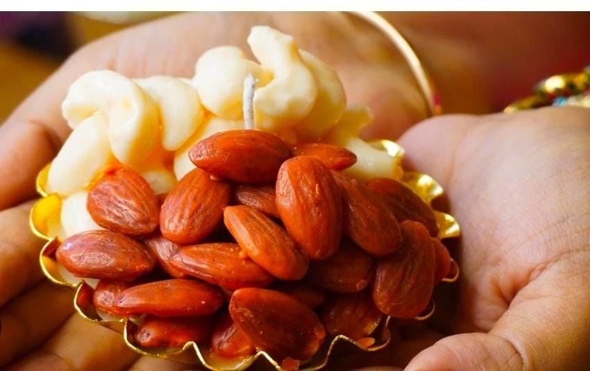 Dry Fruit Candle - Features: High Quality