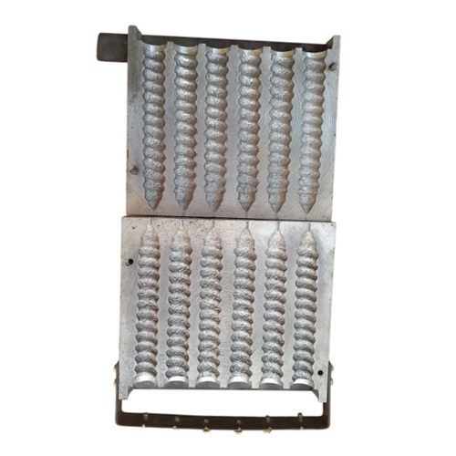 04_Manual Candle Making Machine - Color: Silver