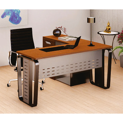 Czar1015 Director Desk - Assembly: Carpenter Assembly