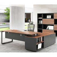 CZAR1016 Director Desk