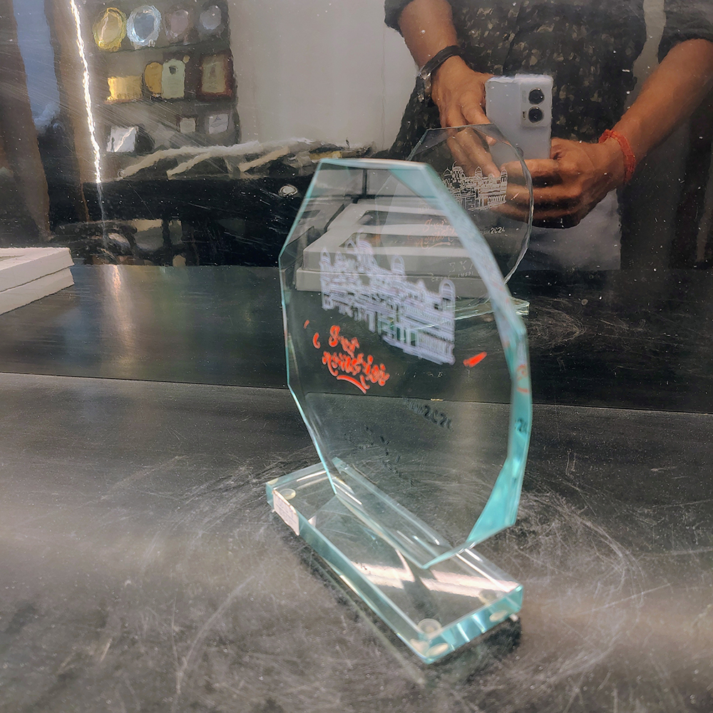 GMC 3659 Trophies