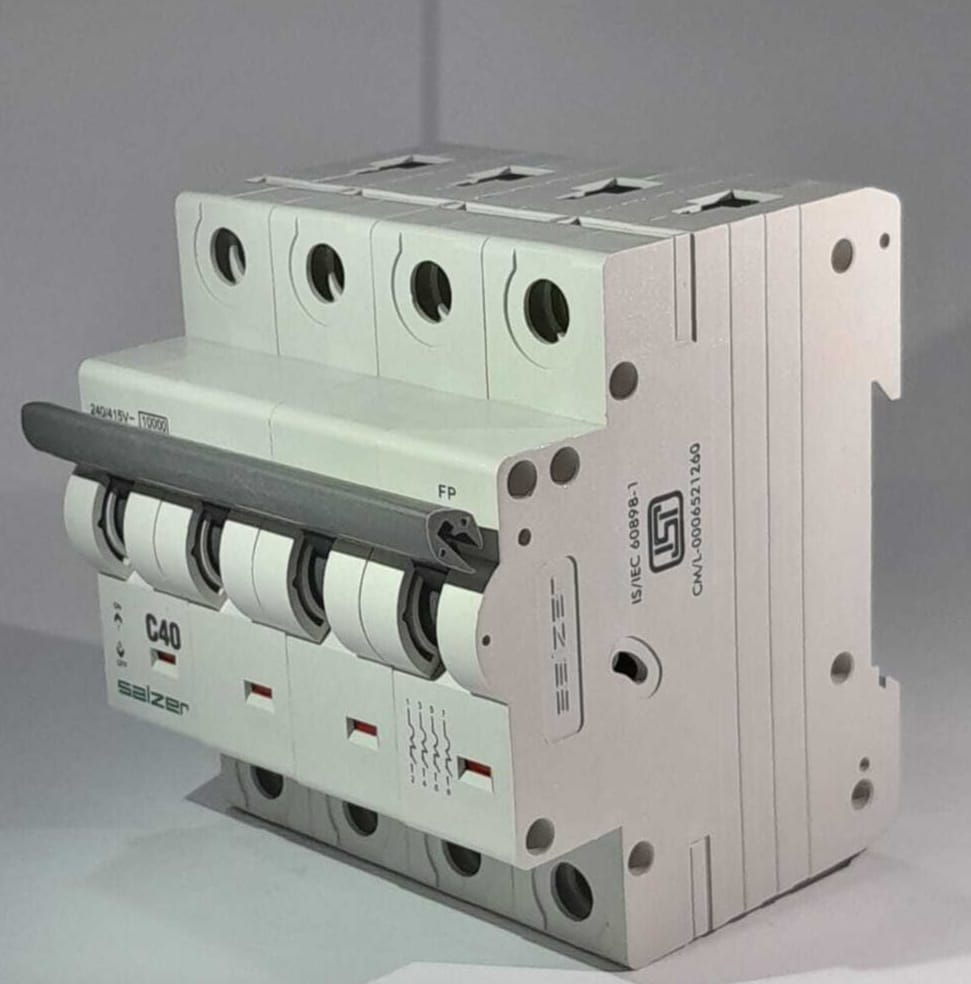 40 A 4 Pole Mcb Salzer